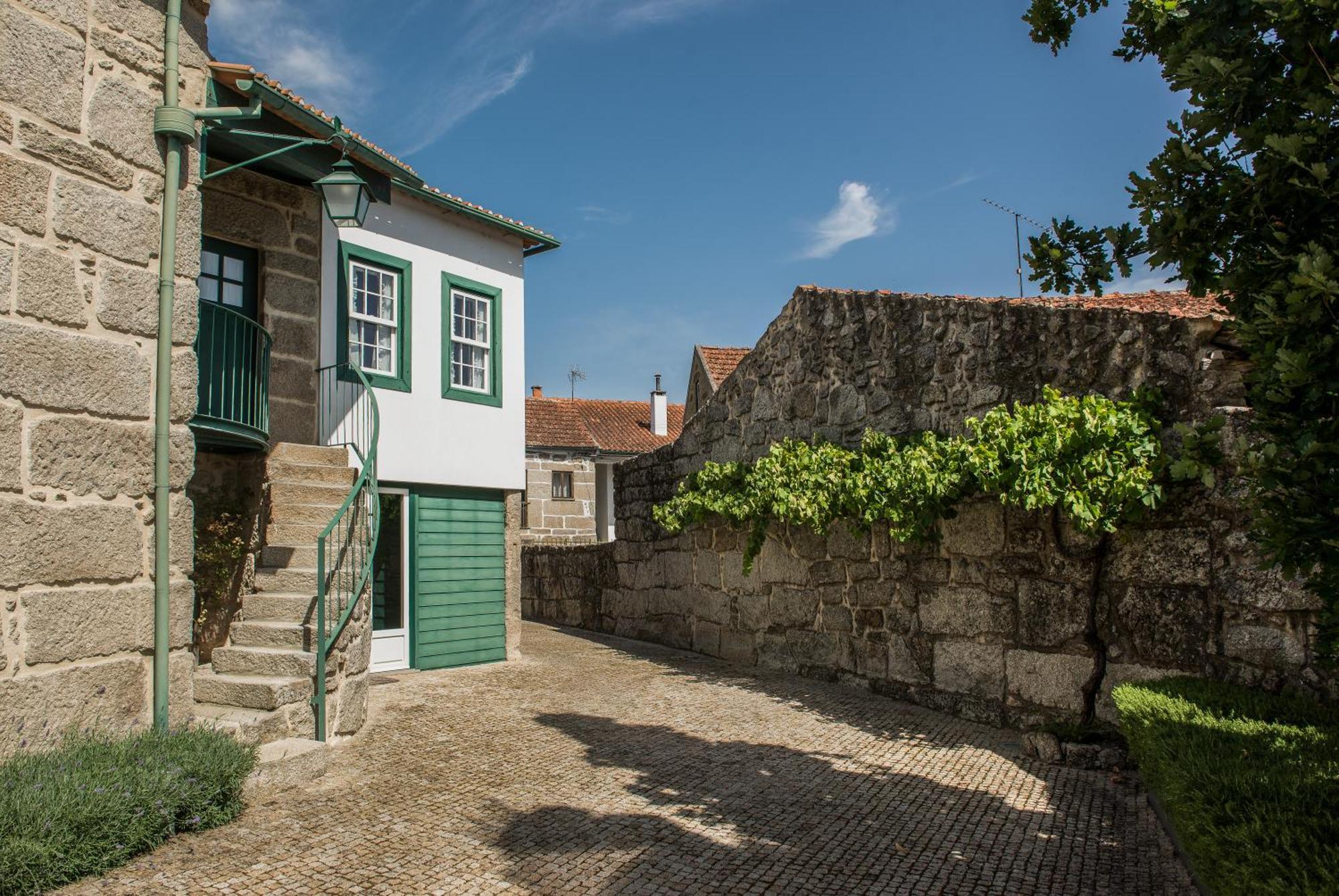 Casas Do Lupo Hotel Нелас Екстериор снимка